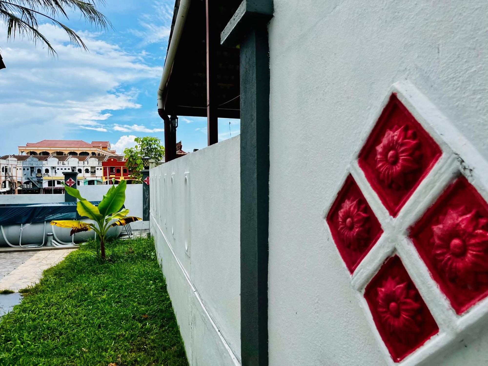 Batuferringhi Children Waterslid Paradise 3Mins To The Beach Villa Batu Ferringhi Exterior photo